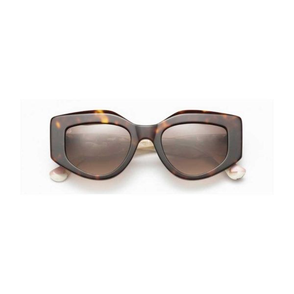 WOODYS UMA 02